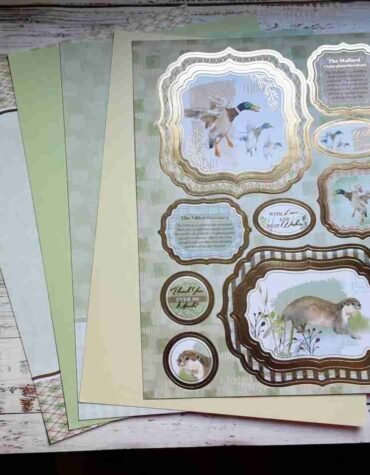 Mallard and Otter Topper Set