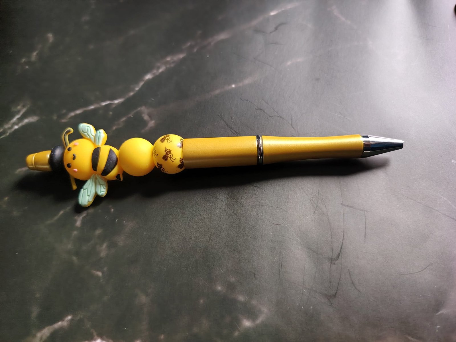 Set of 2 Bee Themed Cutting Dies